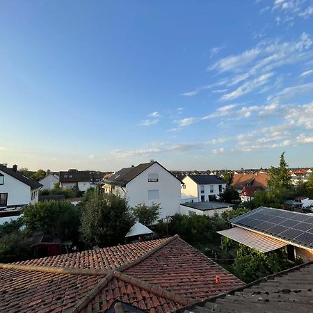Messe- Und Ferienwohnung Feucht Buitenkant foto