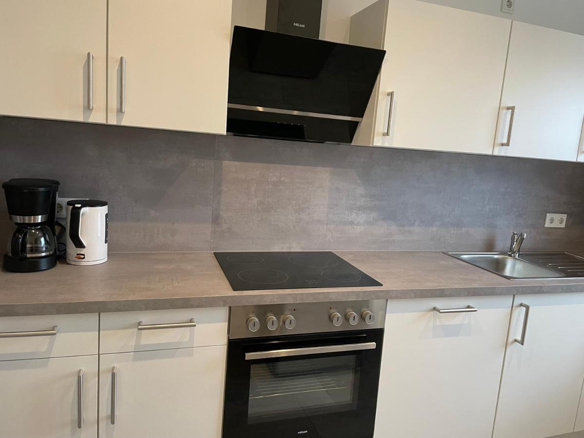 Messe- Und Ferienwohnung Feucht Buitenkant foto