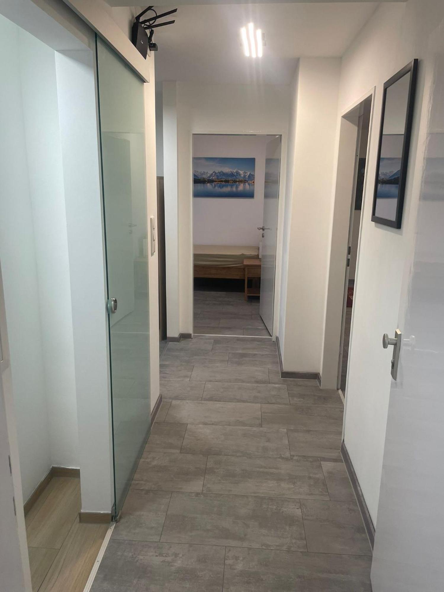 Messe- Und Ferienwohnung Feucht Buitenkant foto