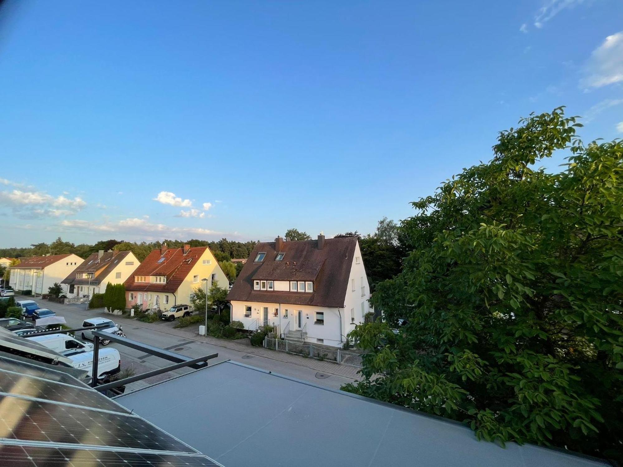 Messe- Und Ferienwohnung Feucht Buitenkant foto