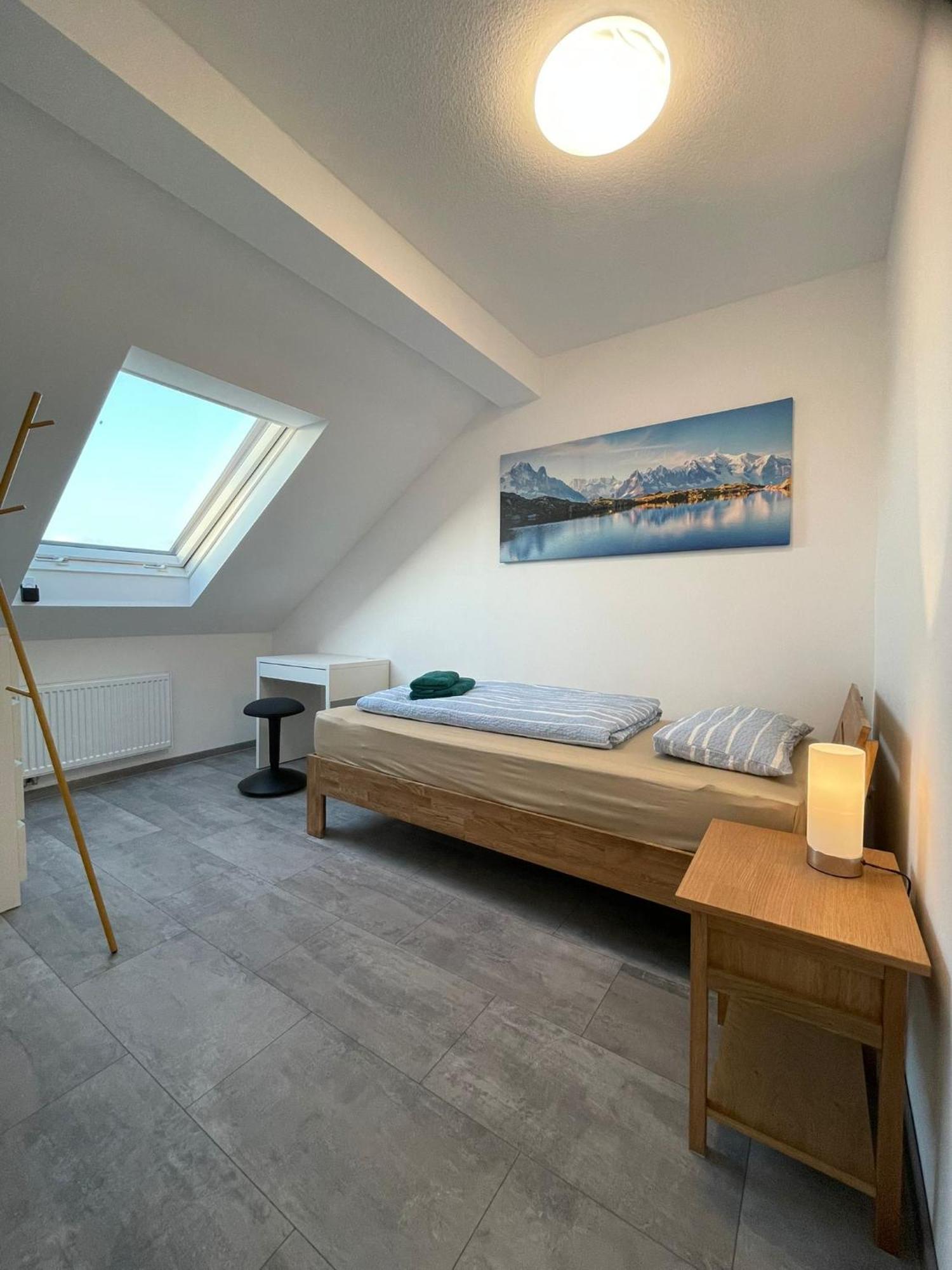 Messe- Und Ferienwohnung Feucht Buitenkant foto